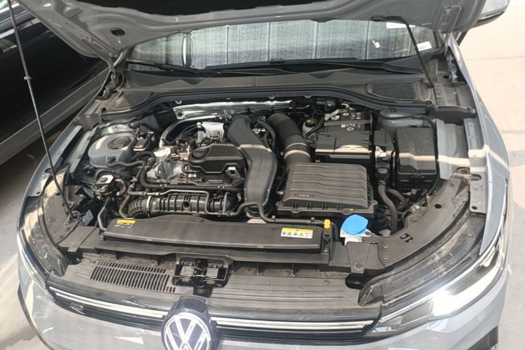 Volkswagen Golf 2026 #20 Volkswagen Golf 2026 car image #20