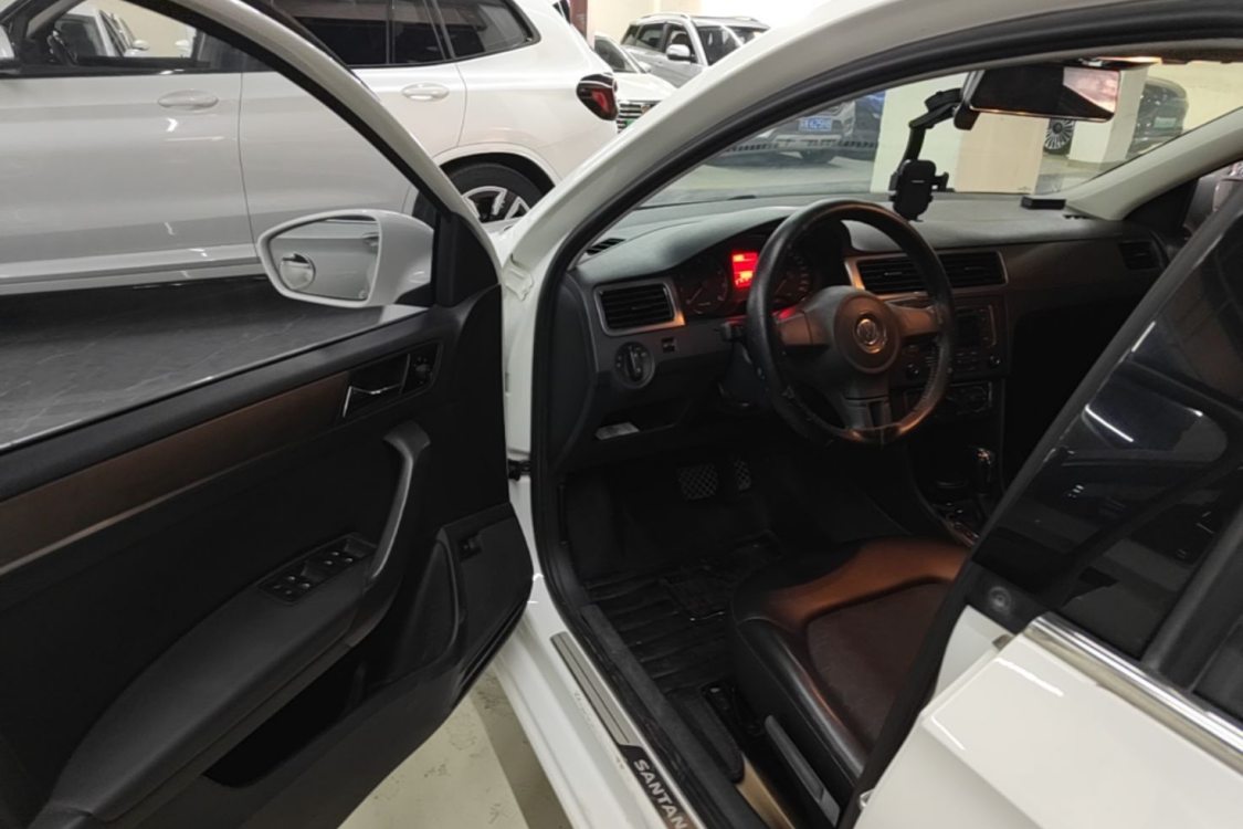 Volkswagen Santana 2014 изображение автомобиля #24