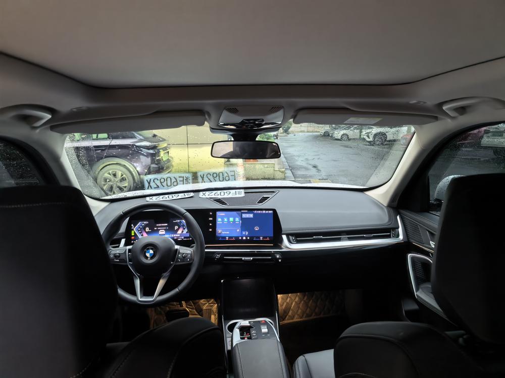 BMW X1 2023 immagine di auto #6