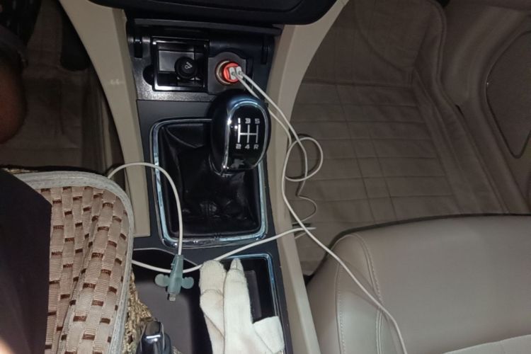 GEELY Emgrand 2017 car image #18