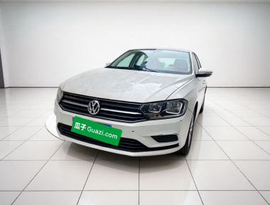 Volkswagen Bora 2017 immagine di auto 