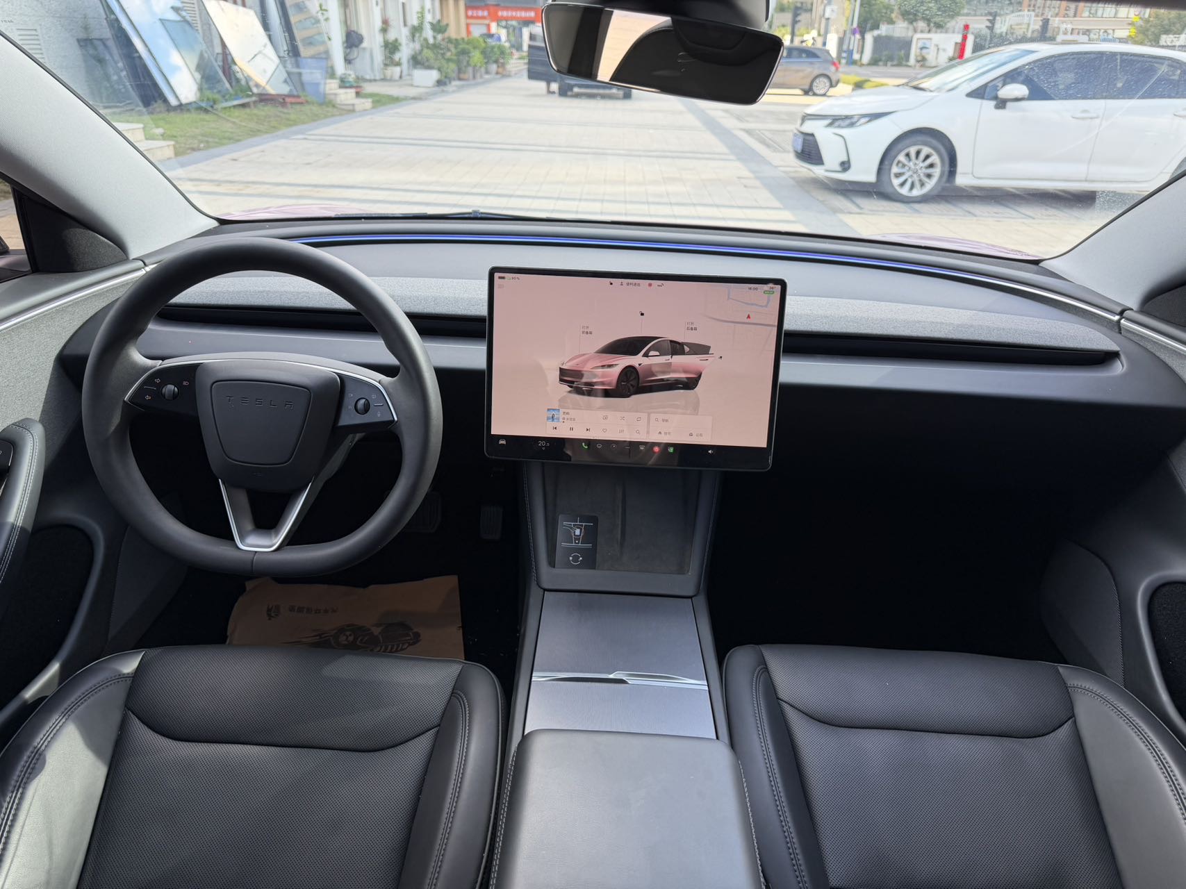 Tesla Model 3 2024 immagine di auto #6