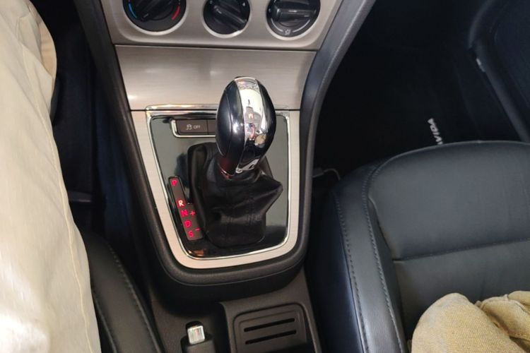 Volkswagen Lavida 2015 #14 Volkswagen Lavida 2015 car image #14