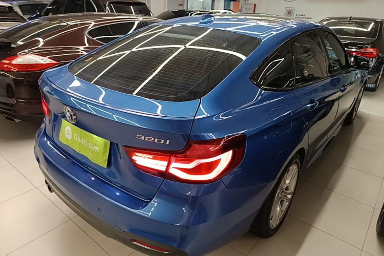 BMW 3 Series GT 2019 #7 BMW 3 Series GT 2019 car image #7