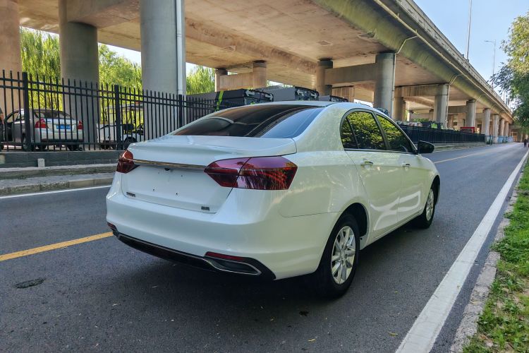 GEELY Emgrand 2020 immagine di auto #6