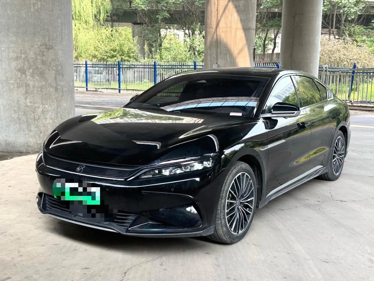 BYD Han 2024 BYD Han 2024 car image