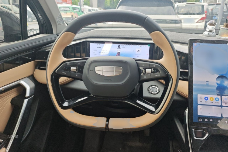 GEELY Boyue L 2023 car image #12