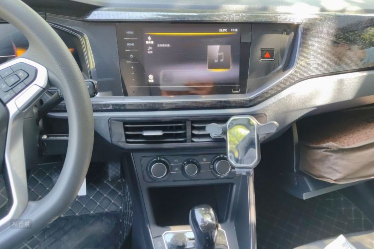 Volkswagen Lavida 2025 car image #15
