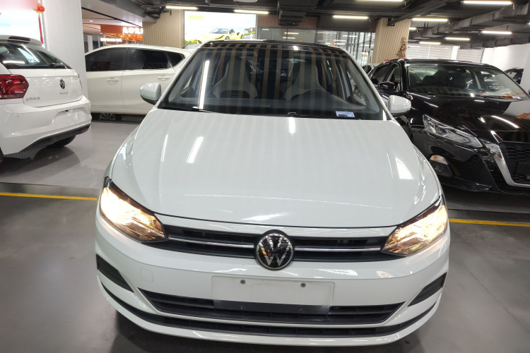 Volkswagen Polo 2022 صورة سيارة #3
