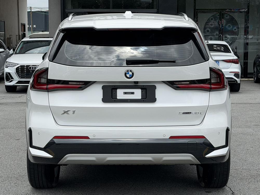 BMW X1 2023 car image #5