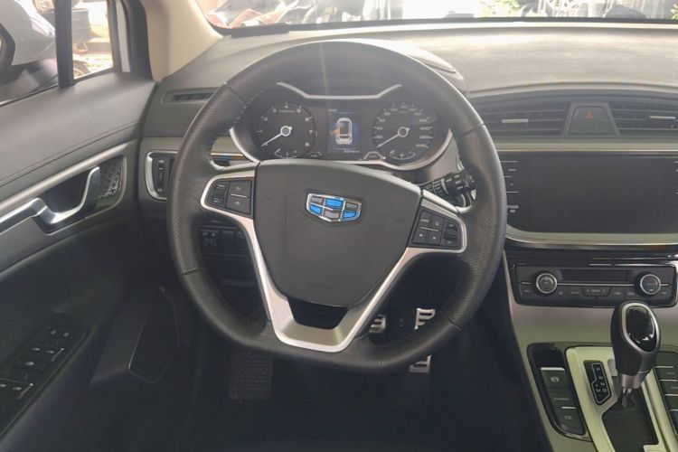 GEELY Emgrand GS 2018 car image #15