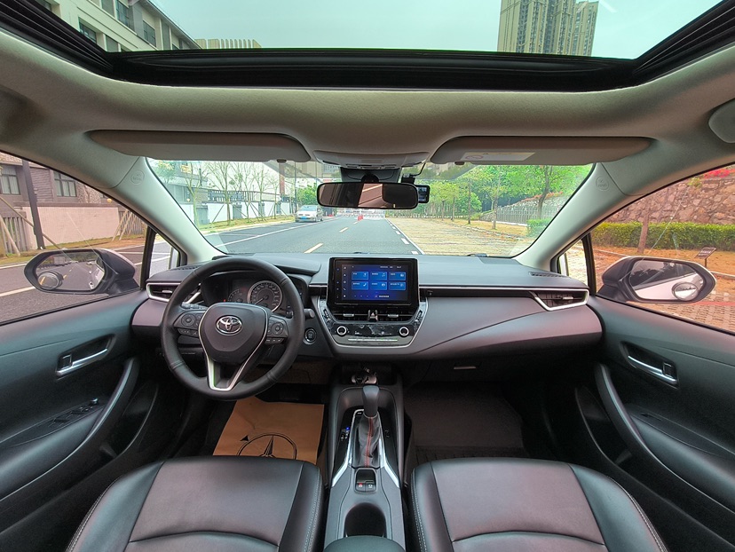 Toyota Corolla 2021 car image #2