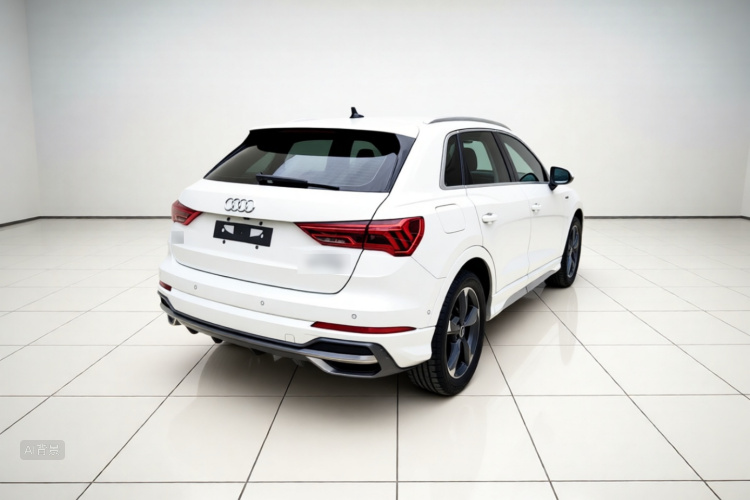 Audi Q3 2023 immagine di auto #7