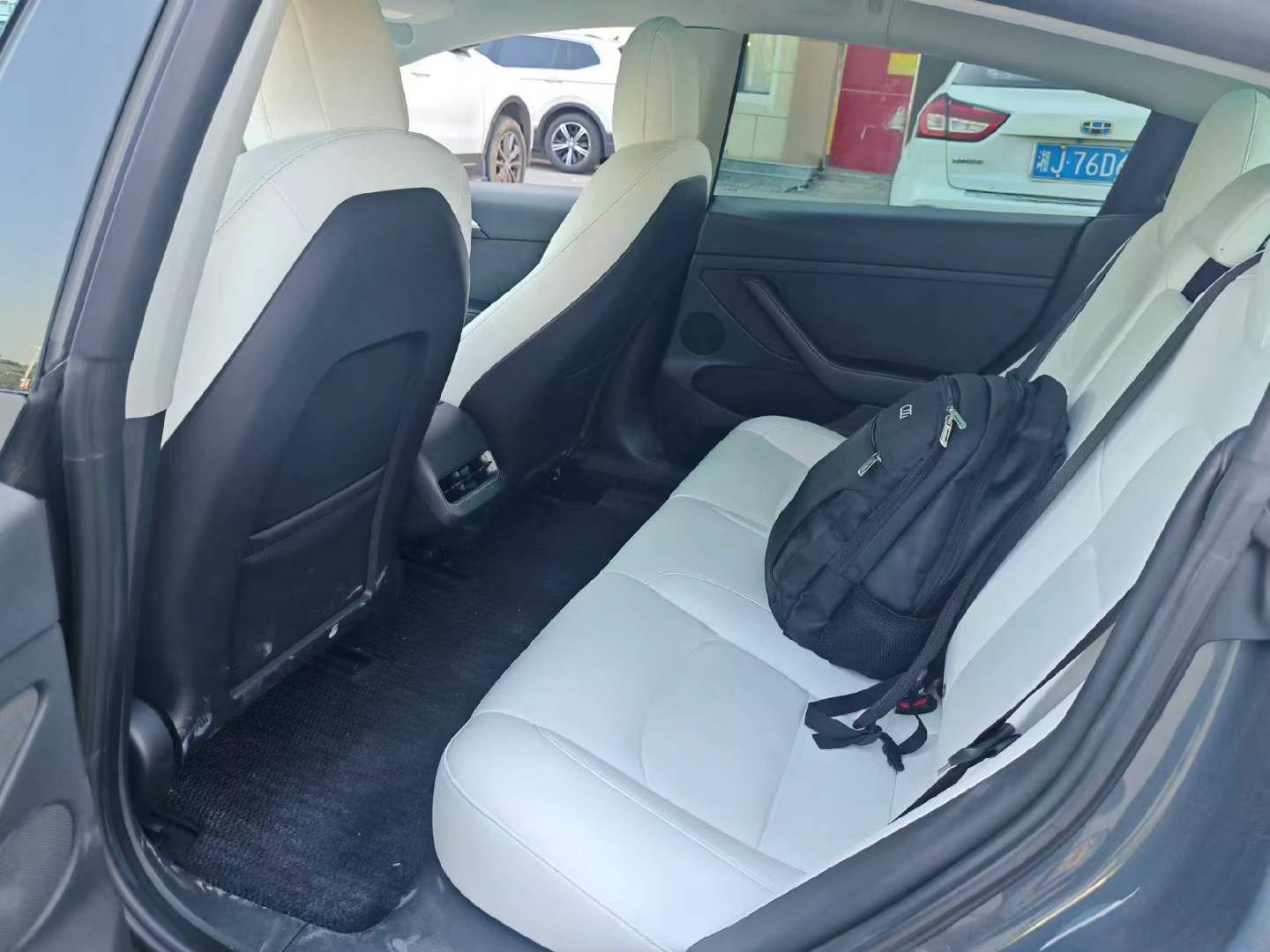 Tesla Model 3 2022 #2 Tesla Model 3 2022 car image #2