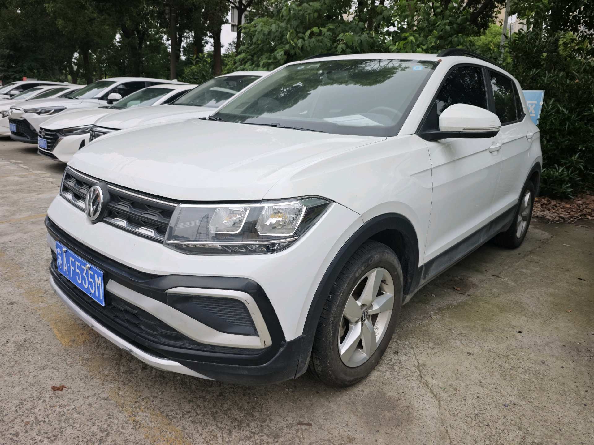 Volkswagen T-Cross 2023 Volkswagen T-Cross 2023 car image