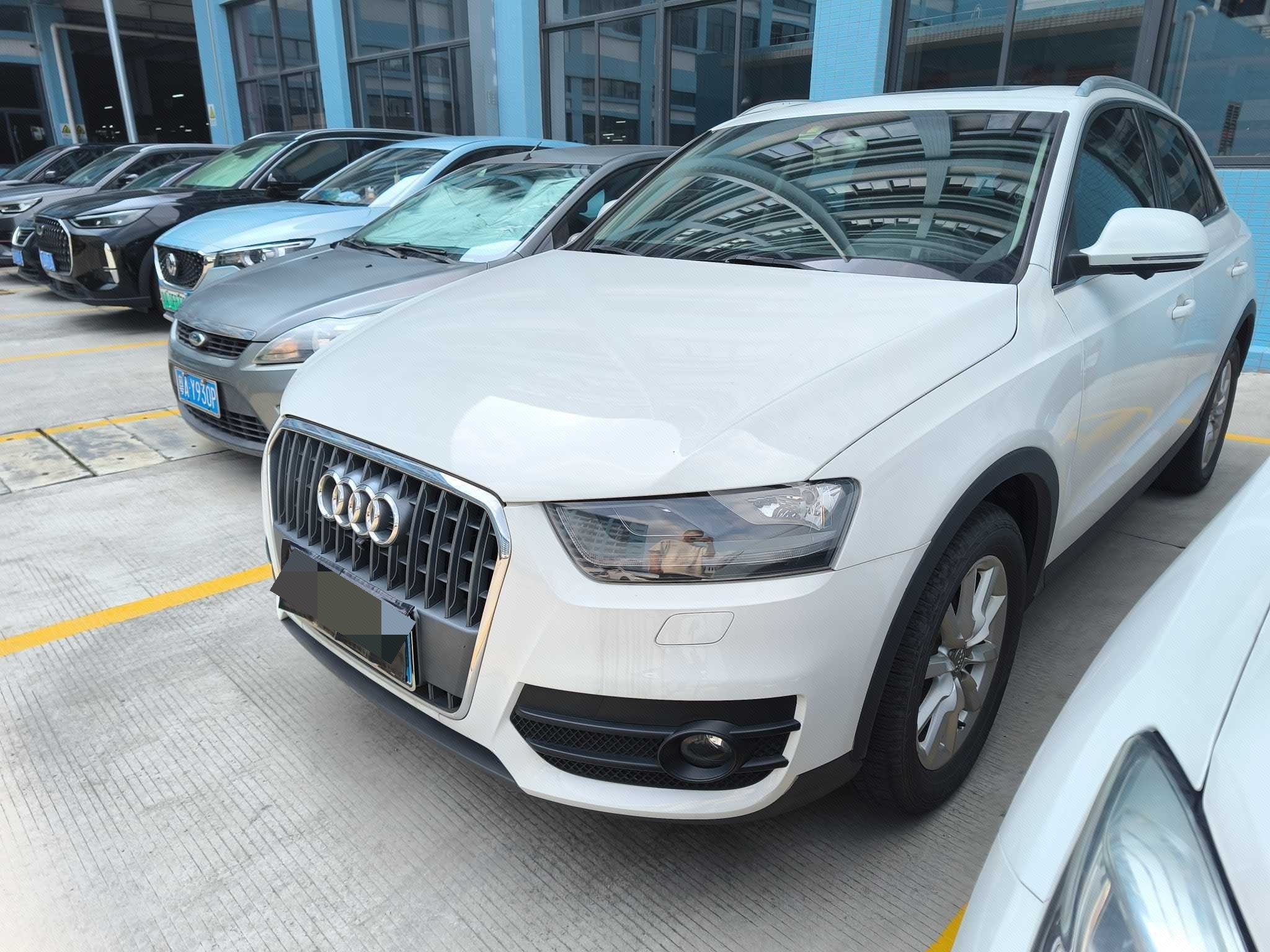 Audi Q3 2015 Audi Q3 2015 car image