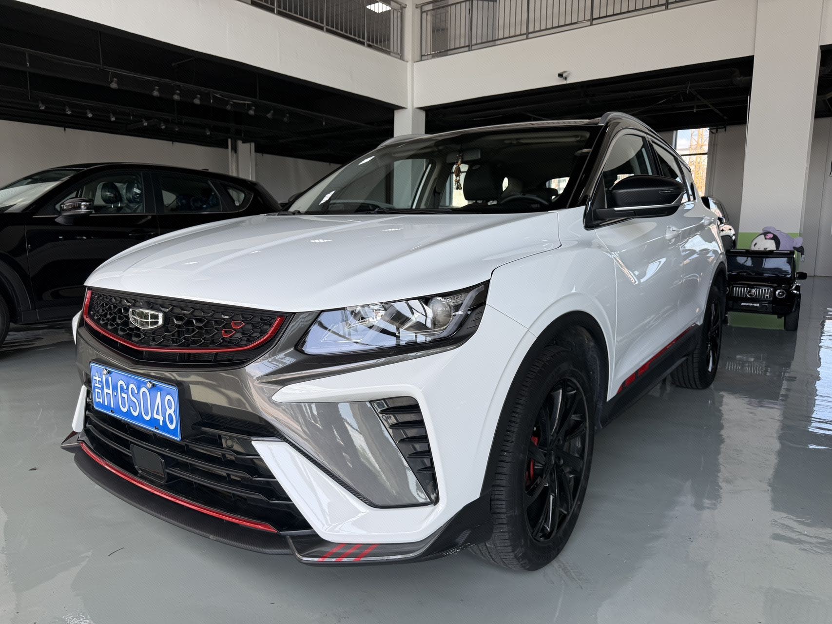 GEELY Coolray 2022 car image 
