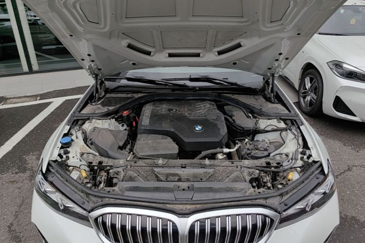 BMW 3 Series 2024 #20 BMW 3 Series 2024 car image #20