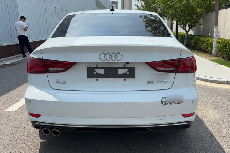 Audi A3 2019 car image #4