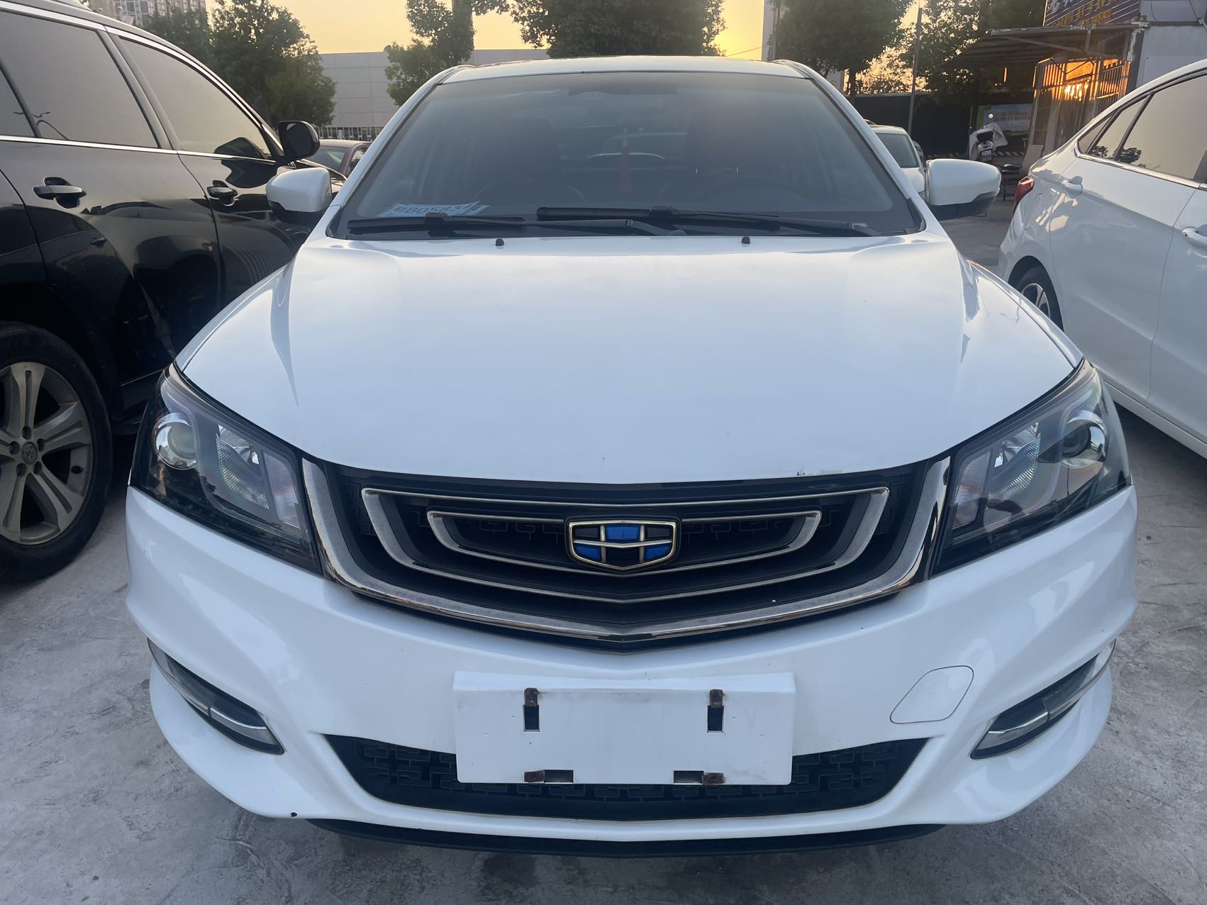 GEELY Emgrand 2017 #2 GEELY Emgrand 2017 изображение автомобиля #2