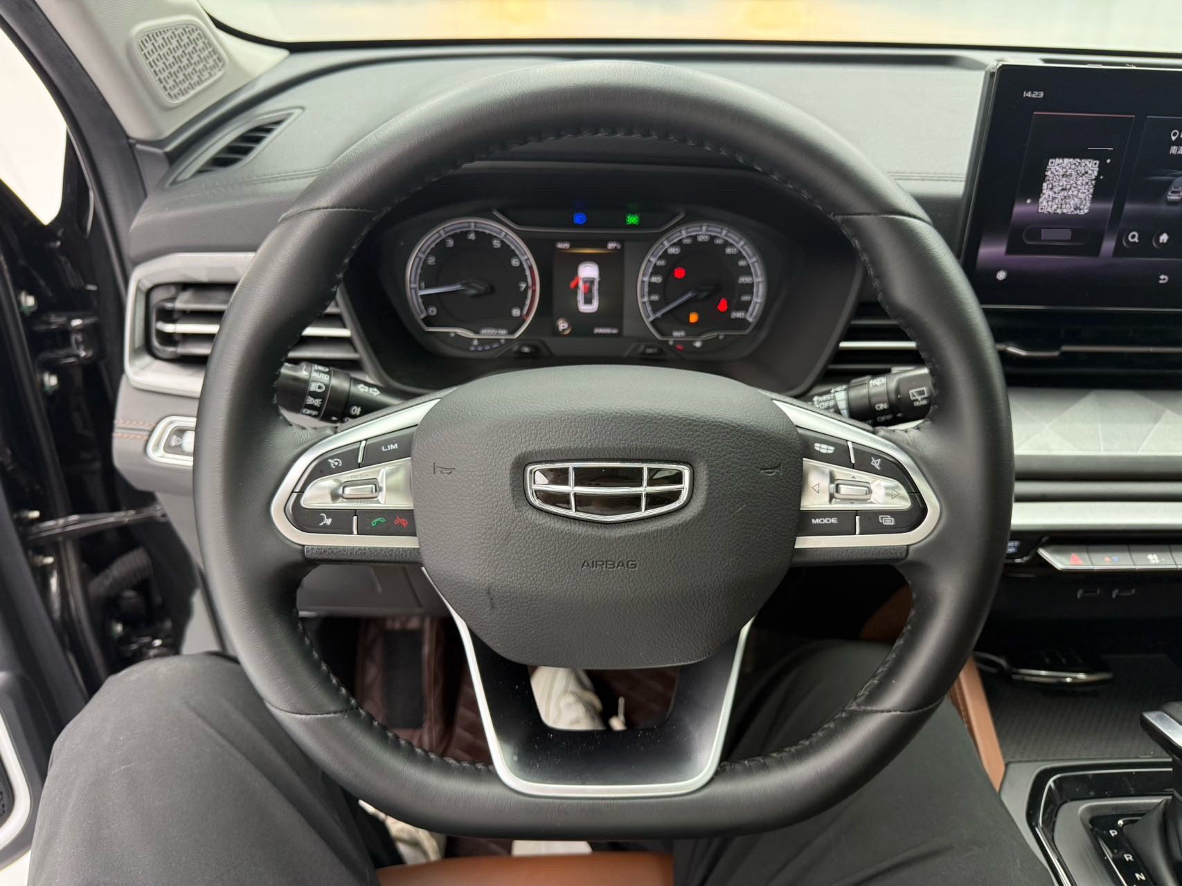 GEELY Vision X6 2022 car image #7