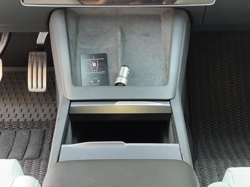 Tesla Model 3 2025 #12 Tesla Model 3 2025 car image #12