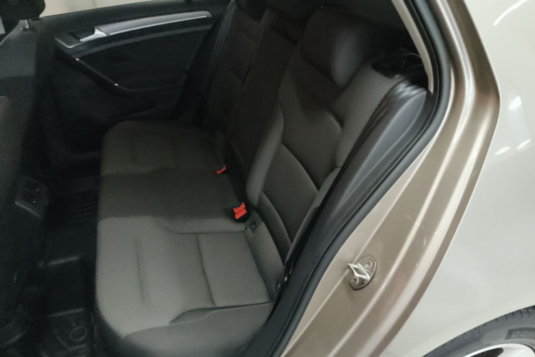 Volkswagen Golf 2017 #17 Volkswagen Golf 2017 car image #17