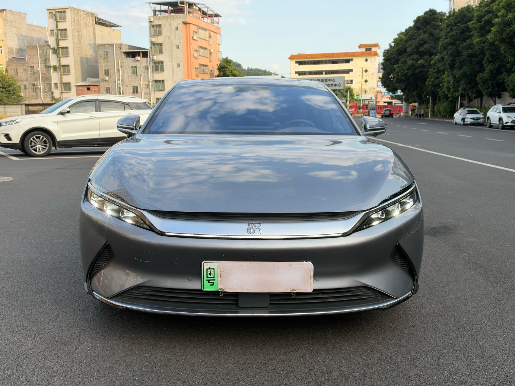 BYD Han 2022 #2 BYD Han 2022 immagine di auto #2