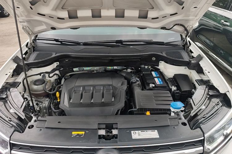 Volkswagen Tharu 2022 car image #20
