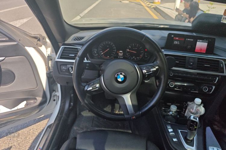 BMW 3 Series GT 2019 #12 BMW 3 Series GT 2019 car image #12