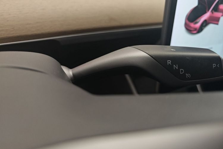 Tesla Model 3 2020 #14 Tesla Model 3 2020 car image #14