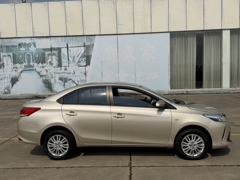 Toyota Vios 2019 immagine di auto #3