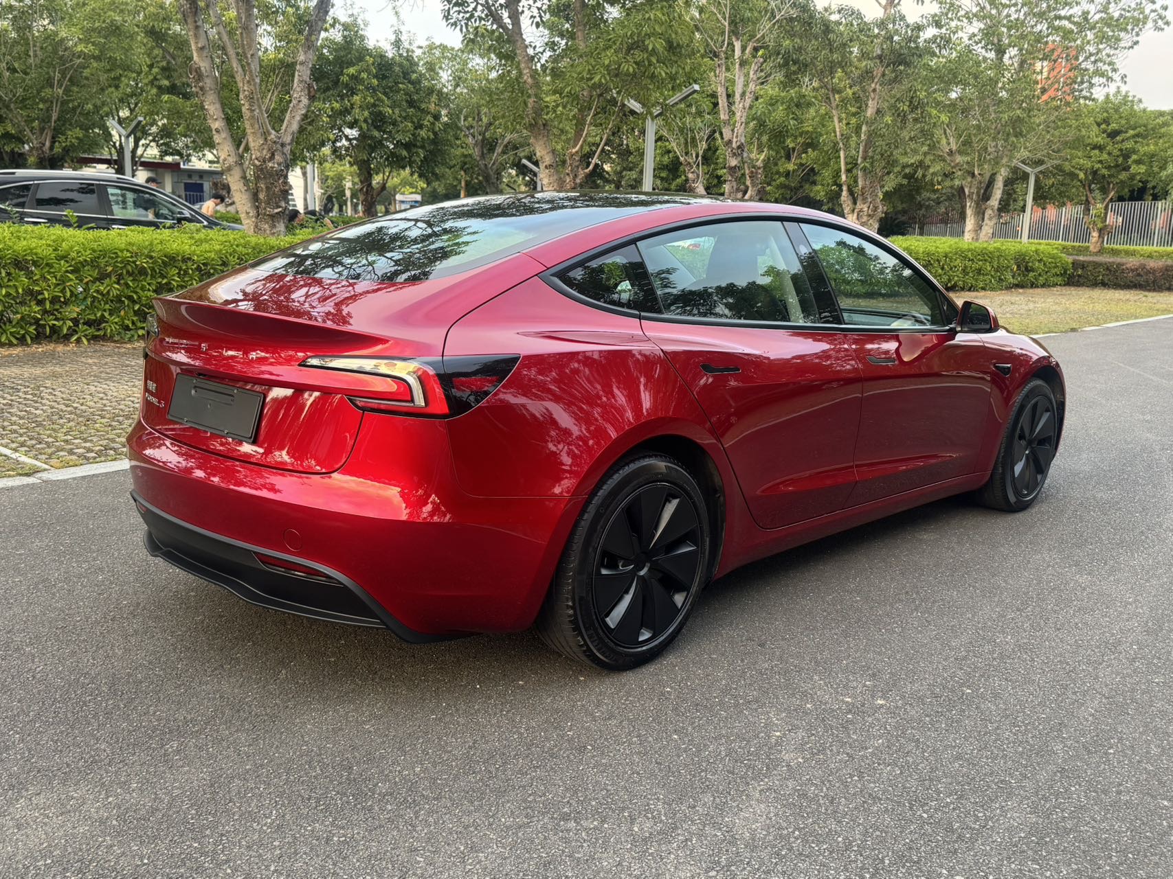 Tesla Model 3 2024 #9 Tesla Model 3 2024 car image #9