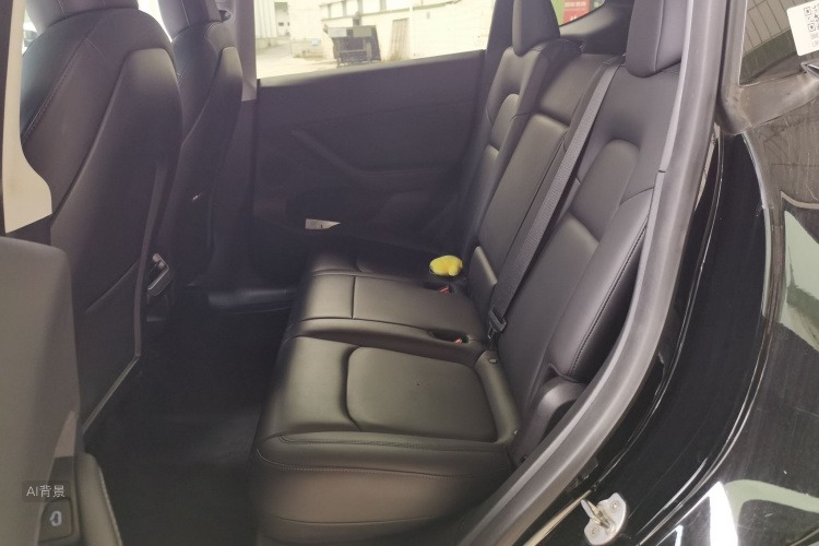 Tesla Model Y 2021 #19 Tesla Model Y 2021 car image #19