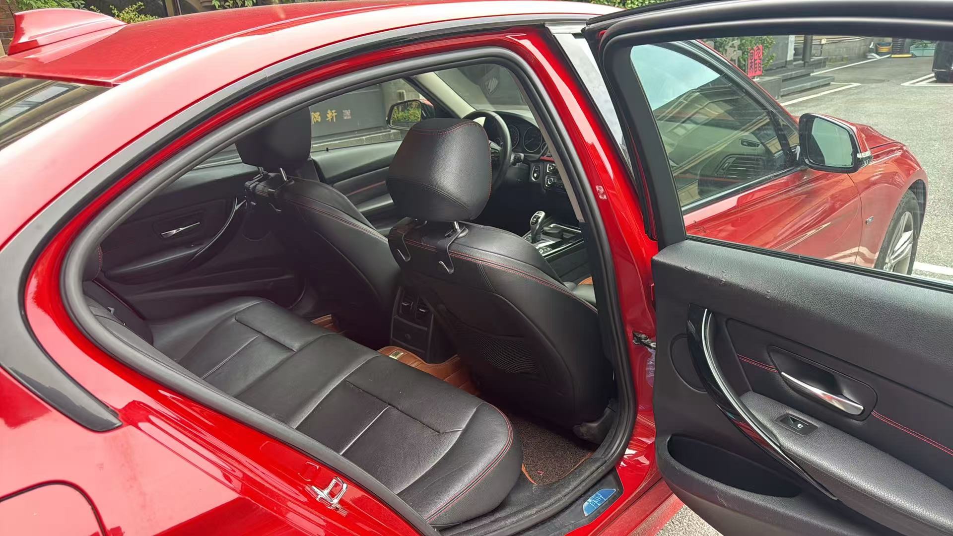 BMW 3 Series (Imported) 2012 car image #6