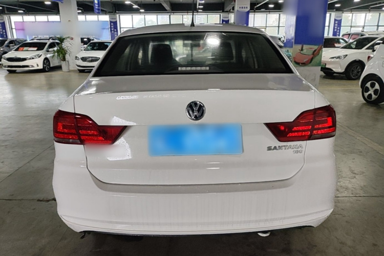Volkswagen Santana 2018 car image #4