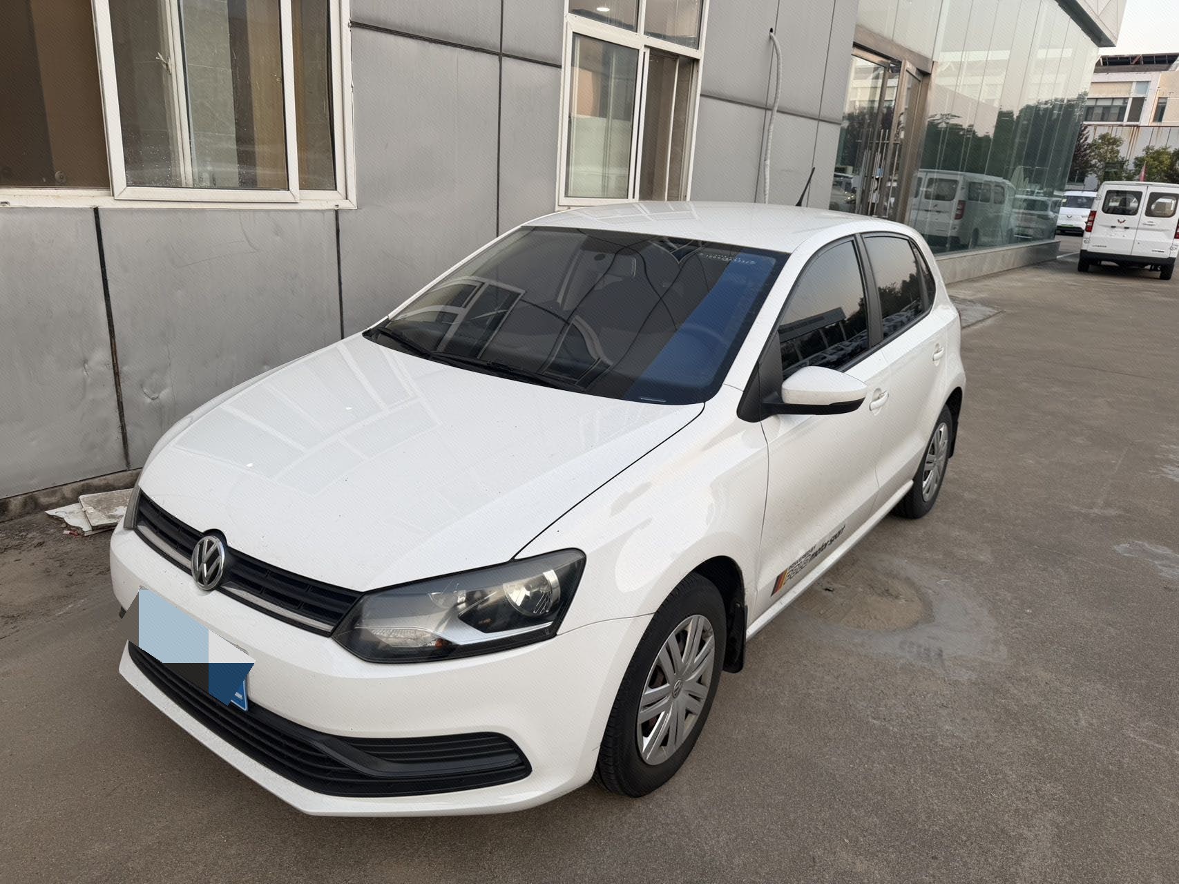 Volkswagen Polo 2018 car image 