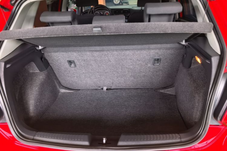 Volkswagen Polo 2019 #19 Volkswagen Polo 2019 car image #19