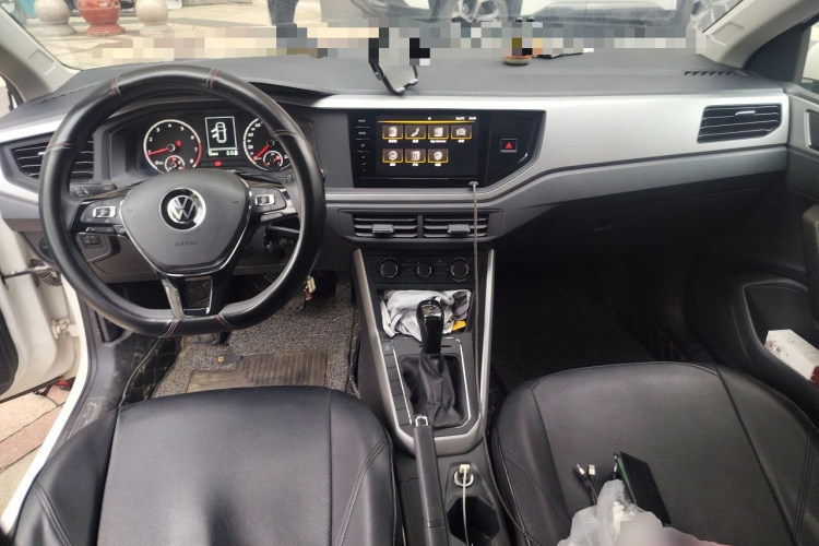 Volkswagen Polo 2021 car image #7