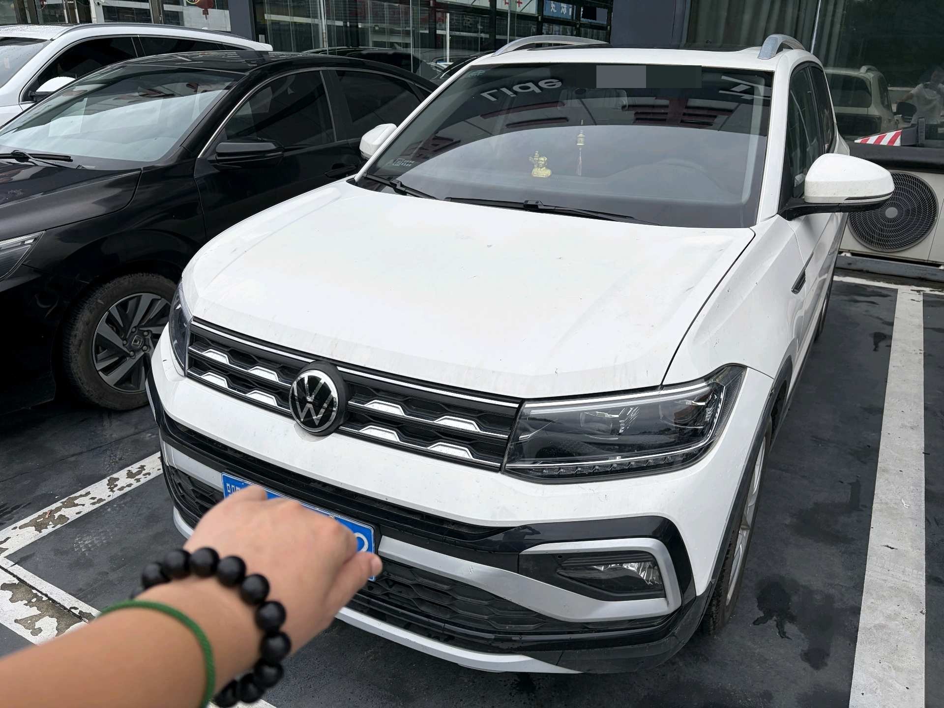 Volkswagen T-Cross 2021 Volkswagen T-Cross 2021 car image