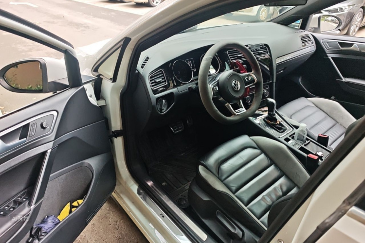 Volkswagen Golf 2018 #18 Volkswagen Golf 2018 car image #18