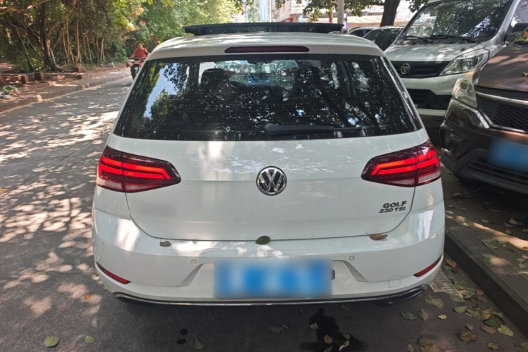 Volkswagen Golf 2018 #6 Volkswagen Golf 2018 car image #6