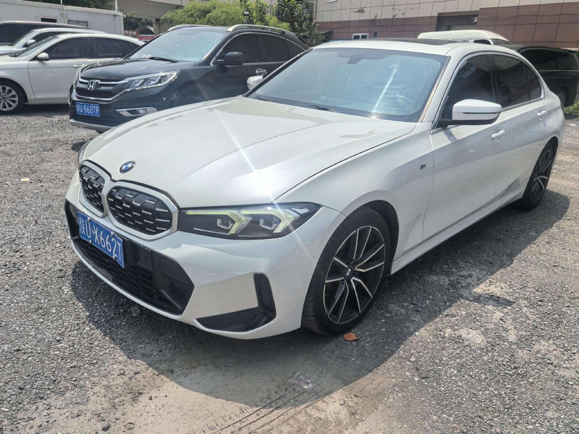 BMW 3 Series 2023 car image 