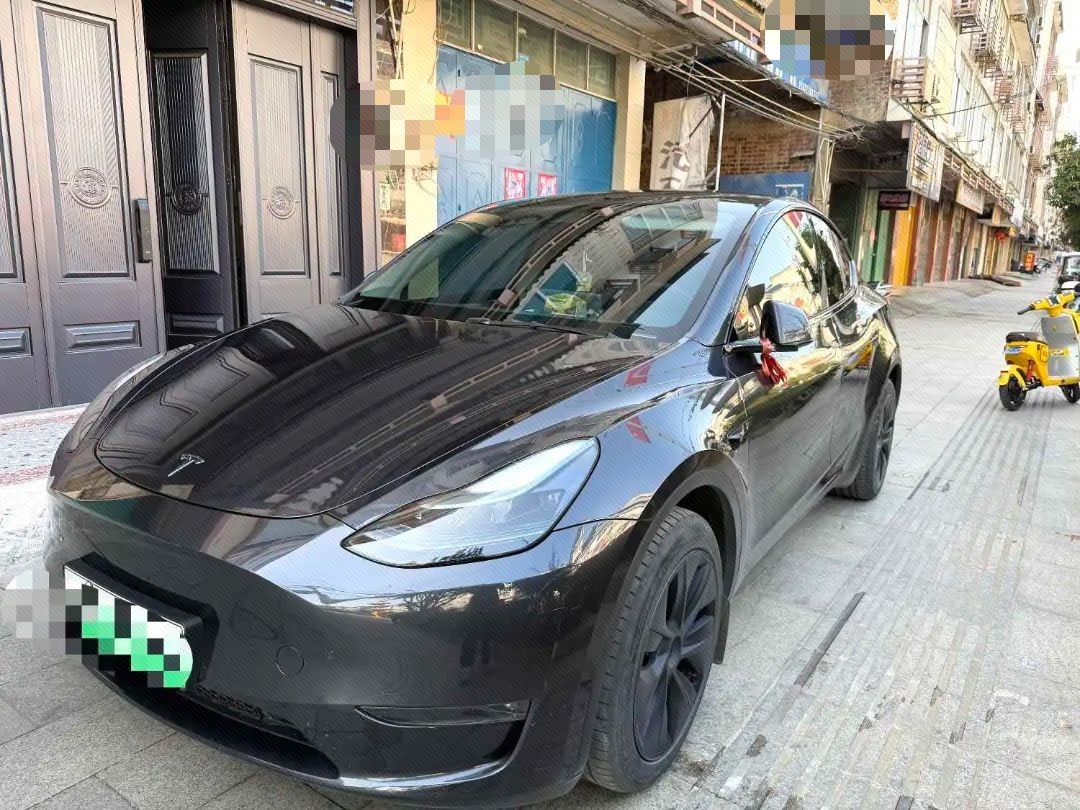 Tesla Model Y 2024 Tesla Model Y 2024 car image