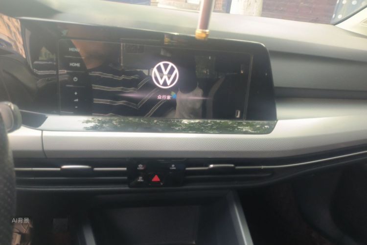 Volkswagen Golf 2022 car image #15