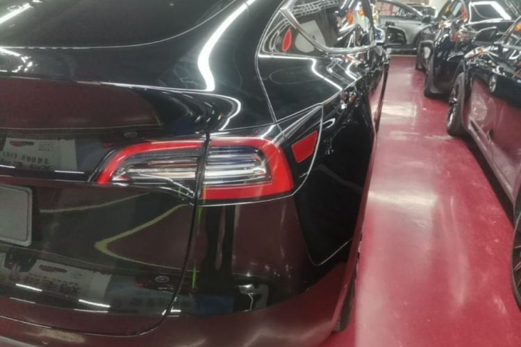 Tesla Model Y 2022 #8 Tesla Model Y 2022 car image #8