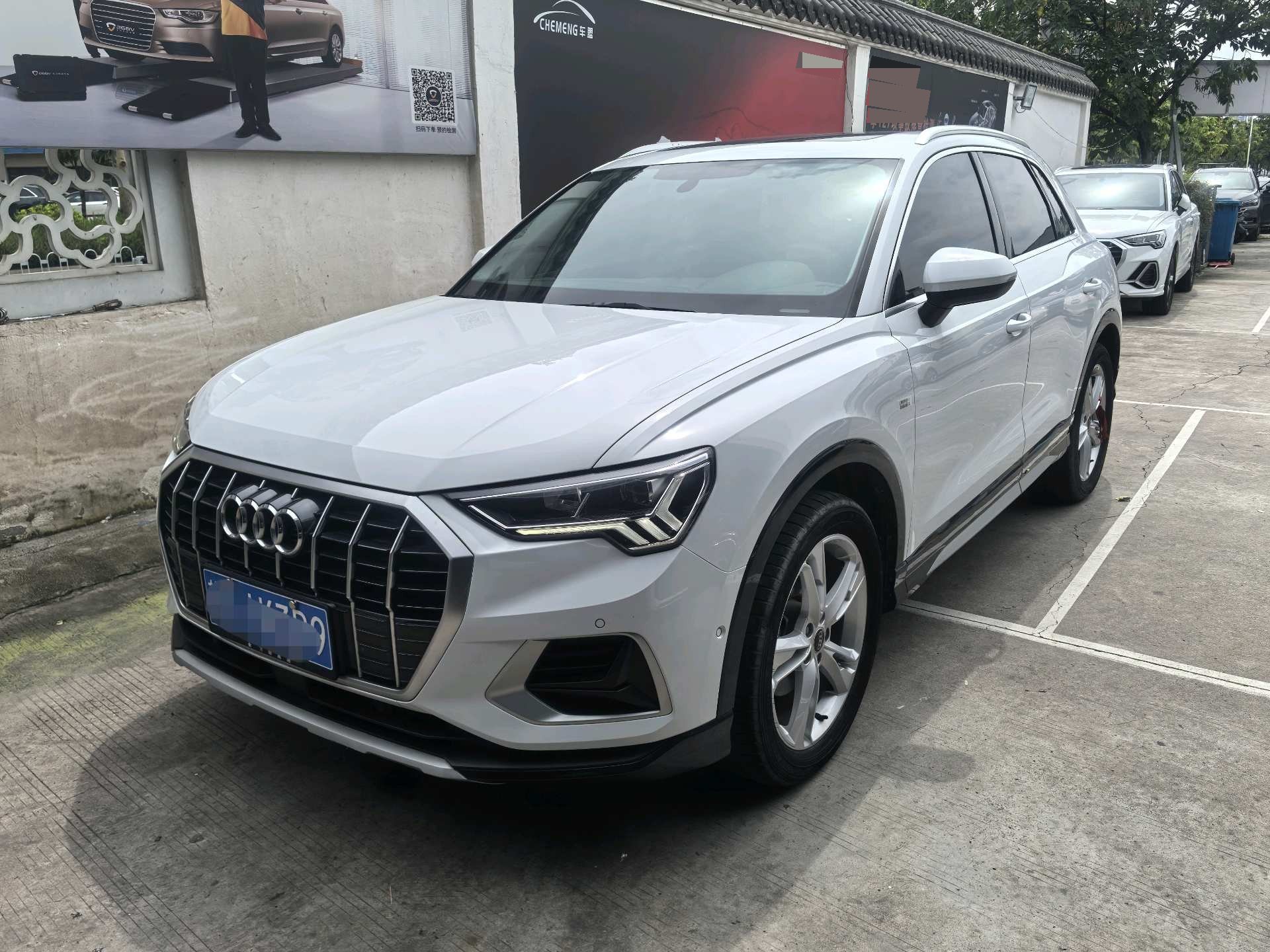 Audi Q3 2022 Audi Q3 2022 car image