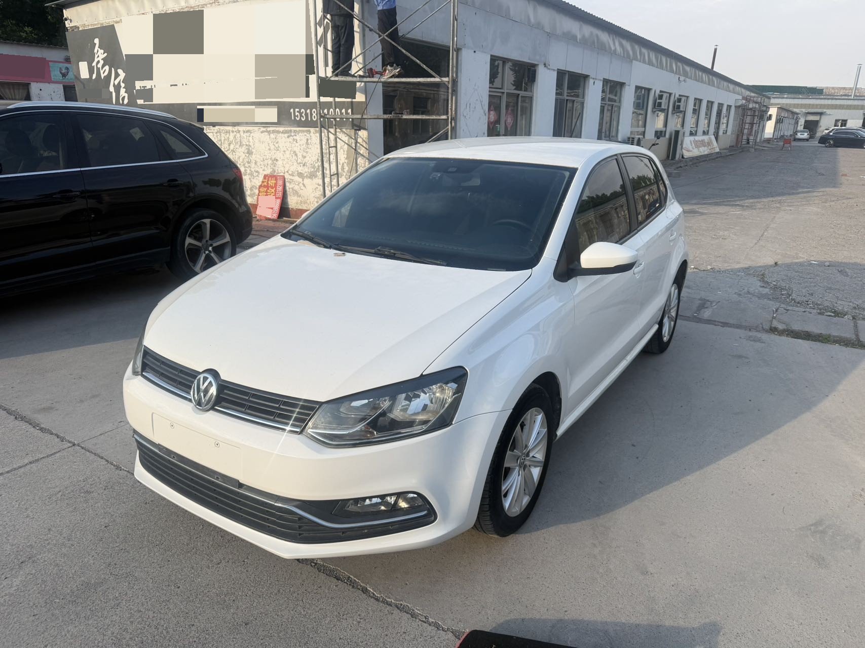 Volkswagen Polo 2015 Volkswagen Polo 2015 car image