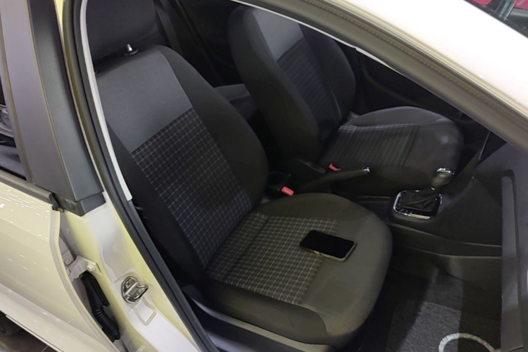 Volkswagen Polo 2018 #24 Volkswagen Polo 2018 car image #24