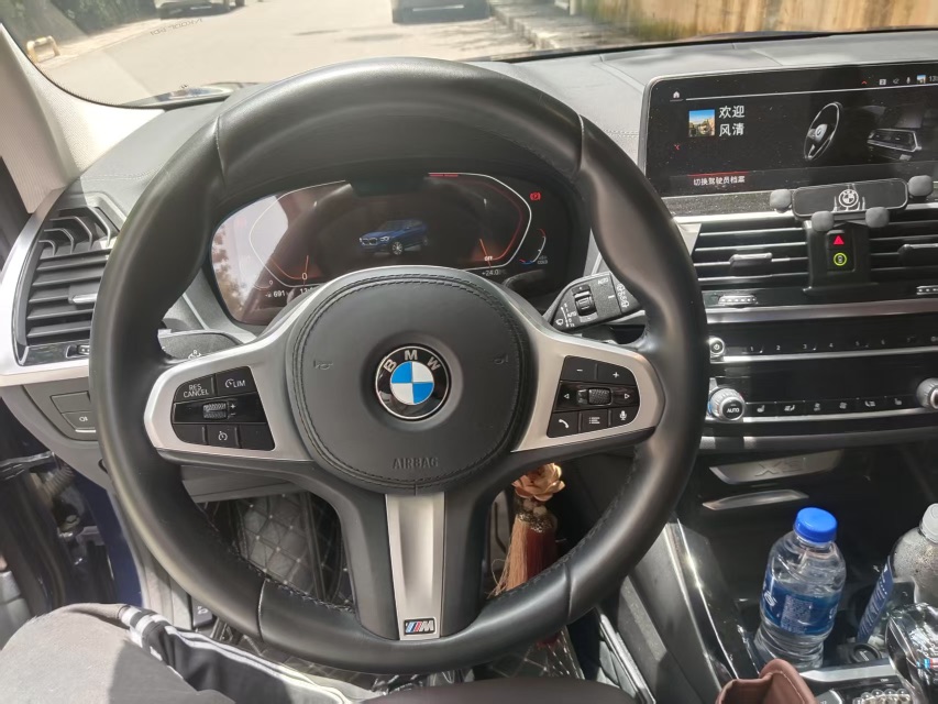 BMW X3 2020 car image #6